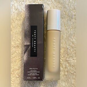 Never Opened Fenty Beauty Pro Filt’r Soft Matte Long-Wear Foundation Shade 105
